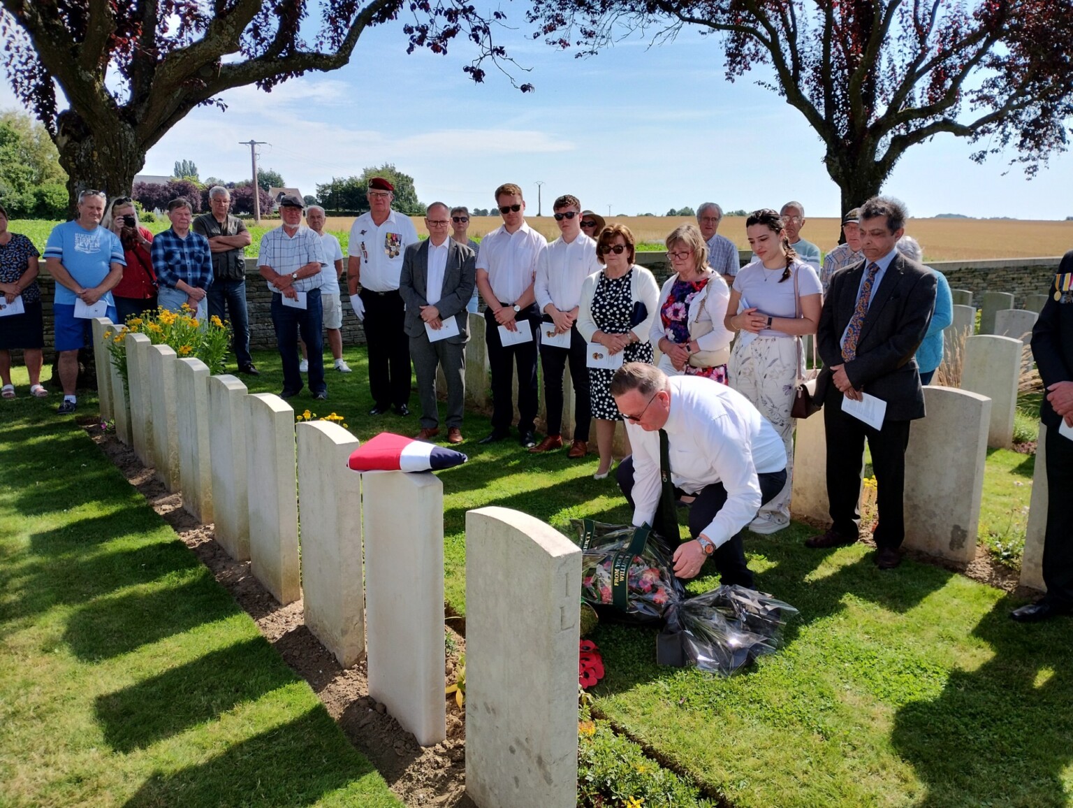 Chris Doherty lays flowers at his great uncle’s grave in Savy British ...